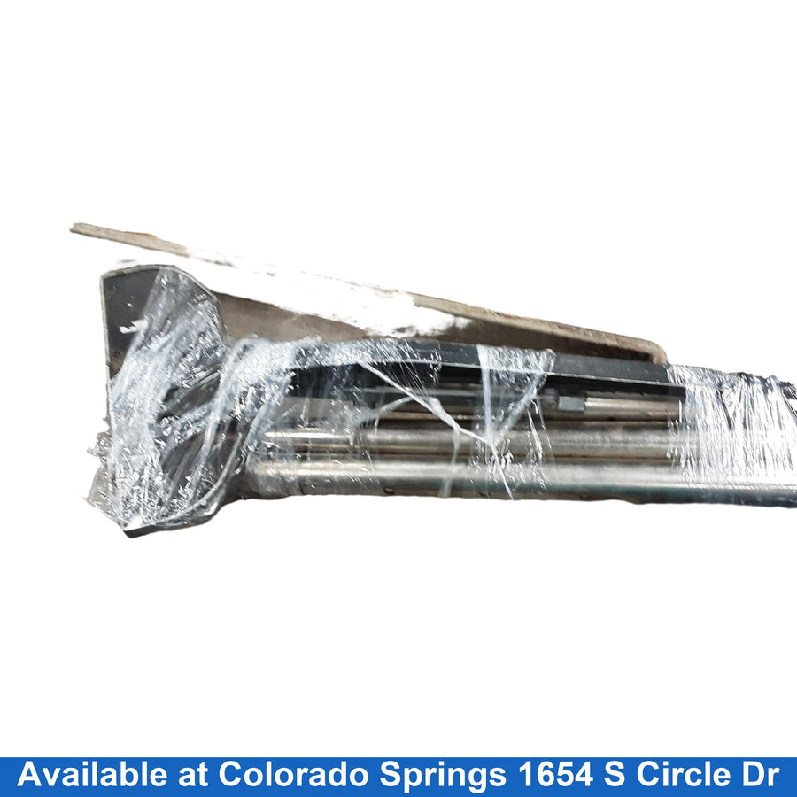 Nomnfr Worn Silver Carpet Stretcher / Knee Kicker