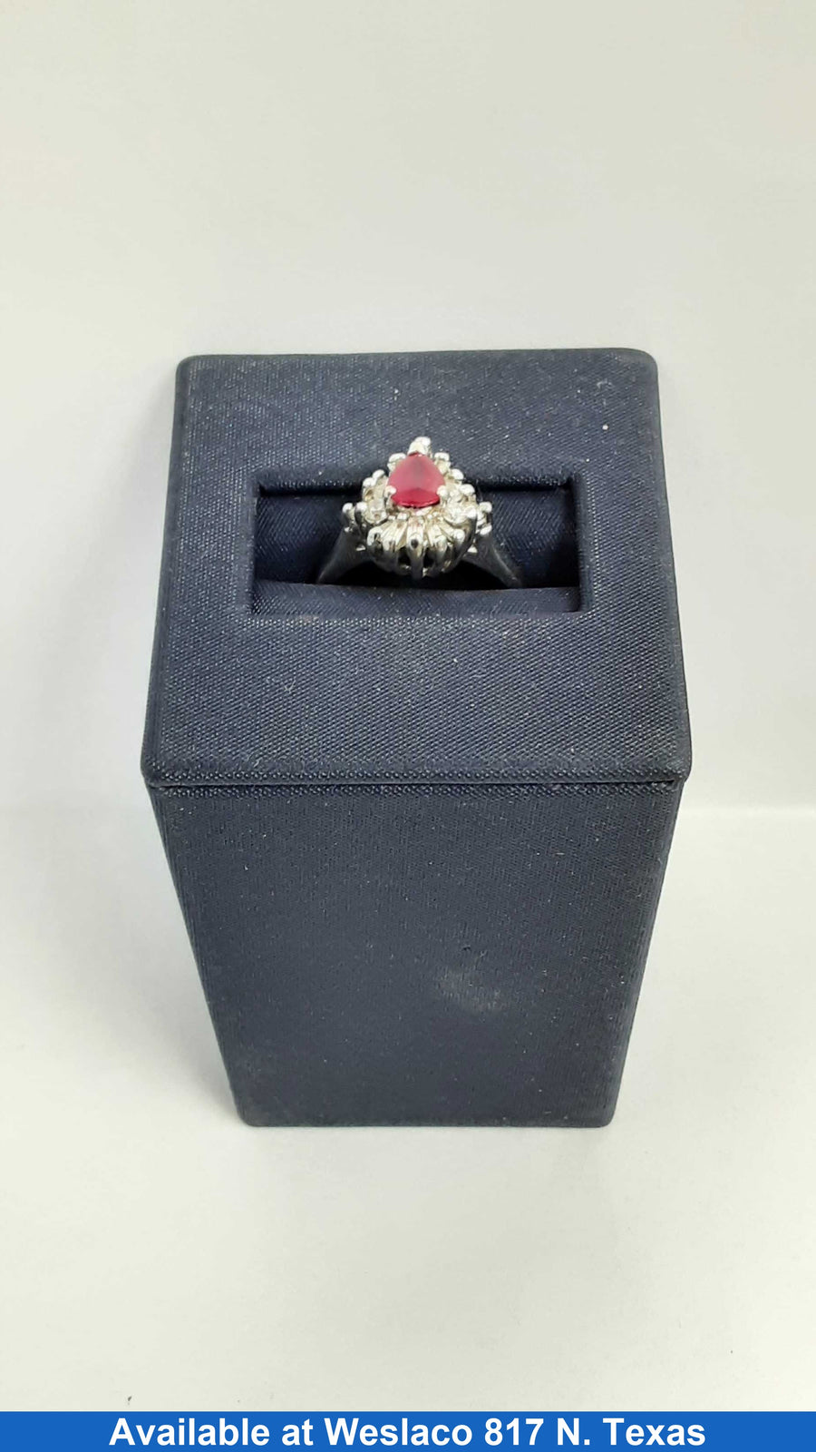 Women's Ring - White Gold 14k (.585) 3.8 grams Size 5.5