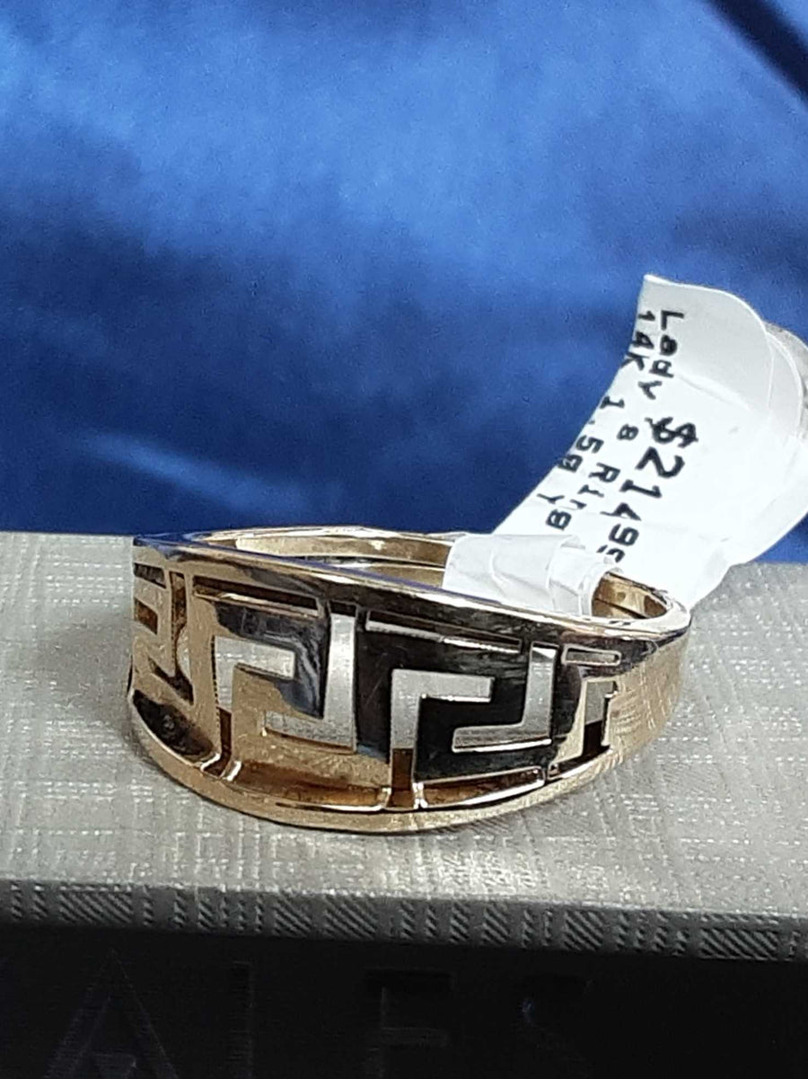 Women's Ring - Yellow Gold 14k (.585) 1.5 grams Size 8
