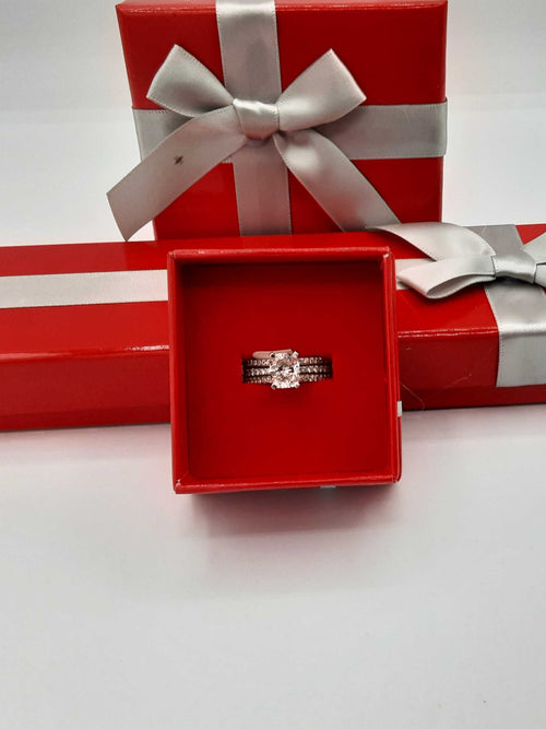 Women's Ring - Anniversary - White Gold 14k (.585) 5.5 grams Size 5