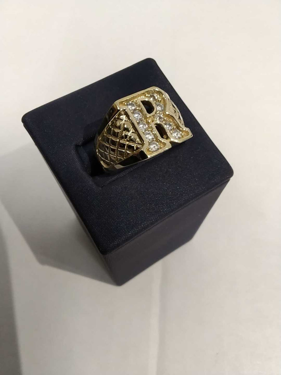 Men's Ring - Yellow Gold 10k (.417) 7.9 grams Size 20