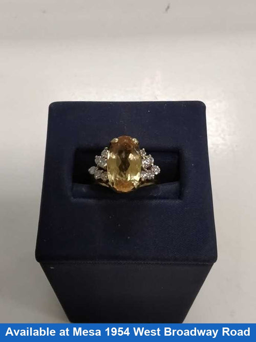 Women's Ring - Yellow Gold 18k (.750) 5.6 grams Size 6