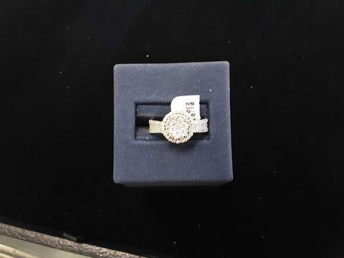 Women's Ring - Yellow Gold 14k (.585) 4.3 grams Size 8.5