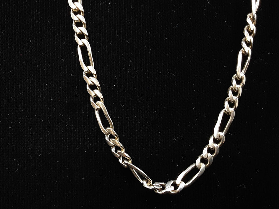 Figaro Chain - White Gold 10k (.417) 20.6 grams 22 inch