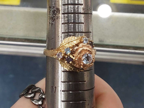 Women's Ring - White Gold 10k (.417) 4.2 Grams Size 10