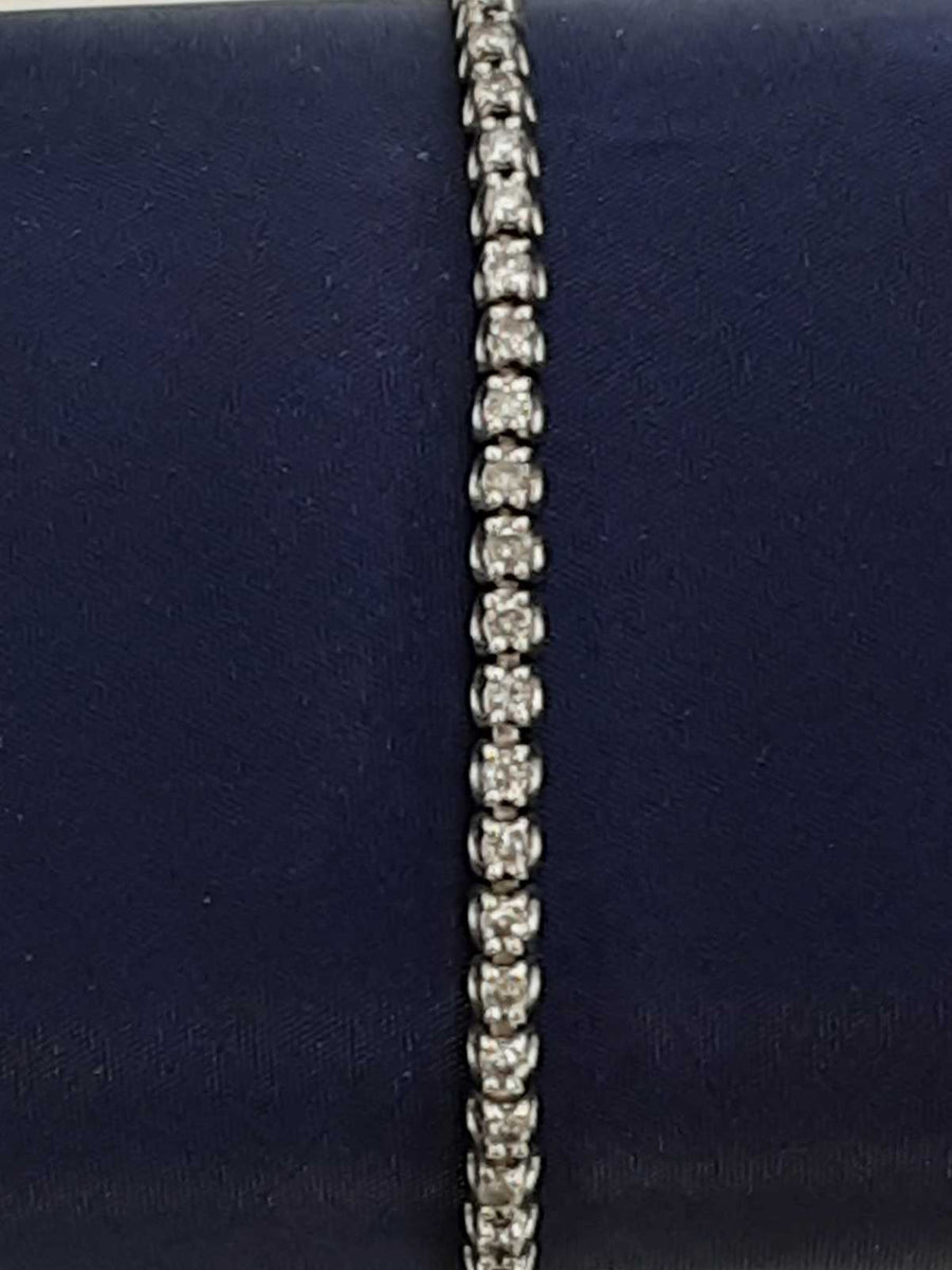 Tennis Bracelet - White Gold 14k (.585) 8.4 grams 8 inch