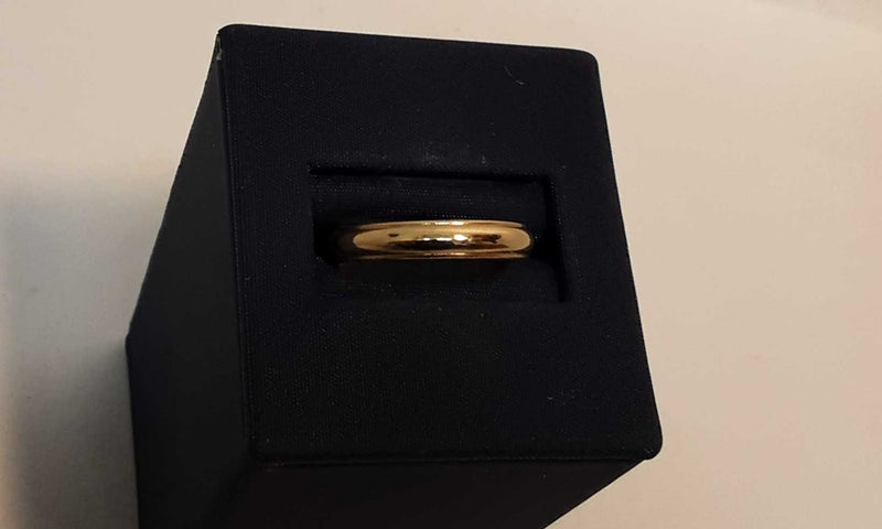 Yellow Gold 14k (.585) 2.6 grams Size 7