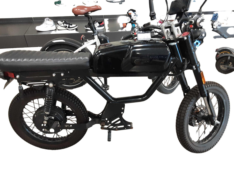 Huck Rebel Black Motorcycle