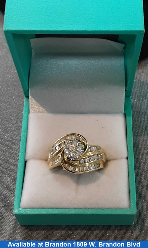 Women's Ring - Yellow Gold 14k (.585) 7.3 grams Size 8.5