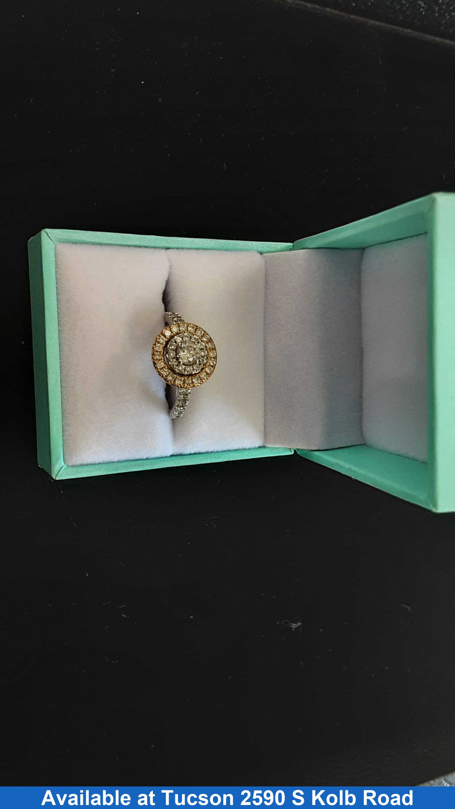 Women's Ring - White Gold 10k (.417) 3.8 grams Size 8