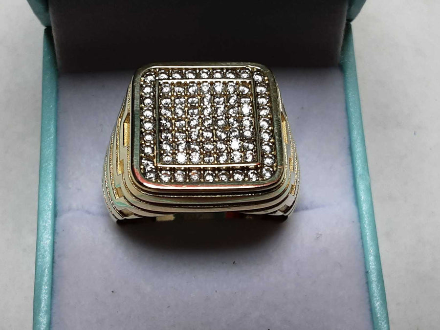 Men's Ring - Yellow Gold 10k (.417) 8.3 grams Size 12