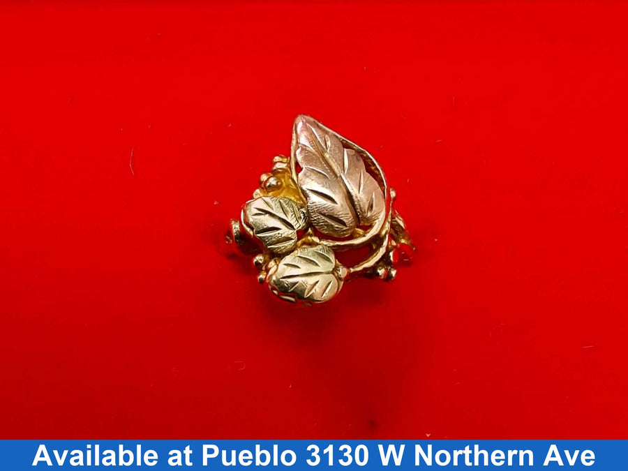 Women's Ring - Tricolor Gold 14k (.585) 3.4 grams Size 4.5