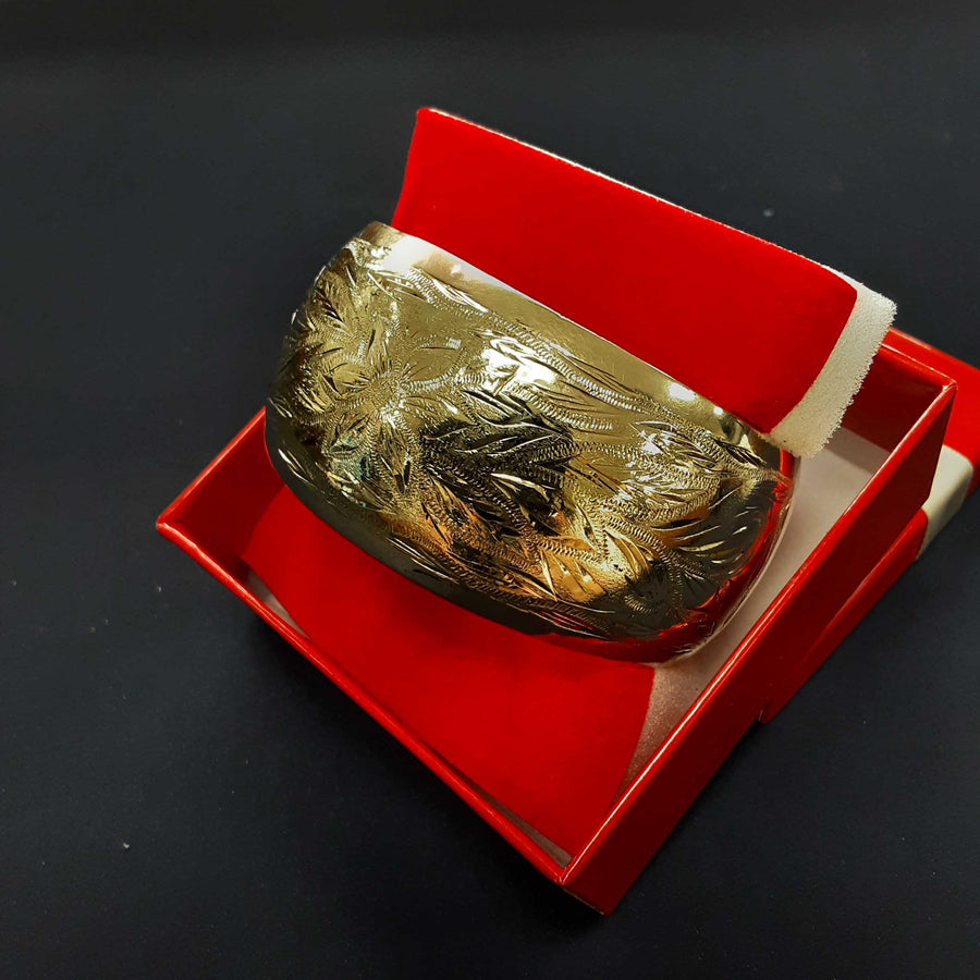 Bangle Bracelet - Yellow Gold 10k (.417) 33.6 grams 10 inch