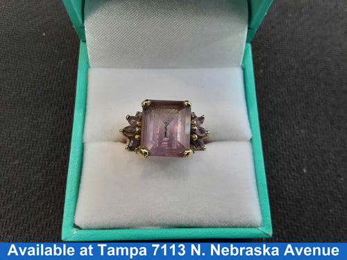 Women's Ring - Yellow Gold 10k (.417) 5.8 grams Size 6.5
