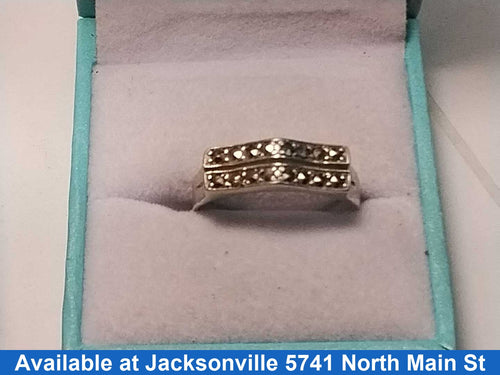 Women's Ring - Silver 3.2 grams Size 9