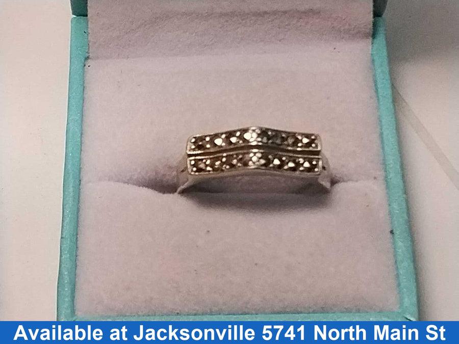 Women's Ring - Silver 3.2 grams Size 9