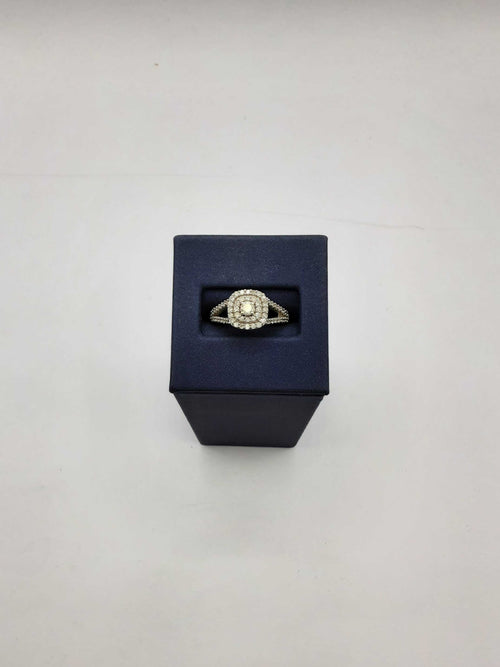 Women's Ring - White Gold 14k (.585) 3.4 grams Size 20