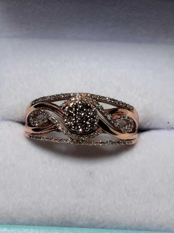 Women's Ring - Rose Gold 10k (.417) 3.1 grams Size 9.5