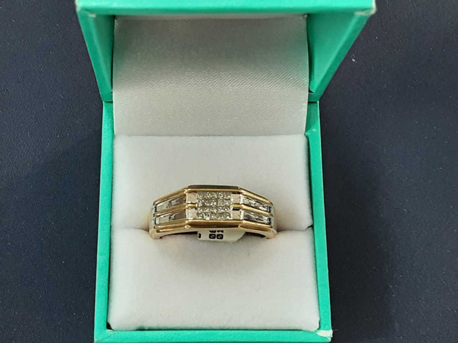 Men's Ring - Yellow Gold 10k (.417) 5.1 grams Size 12