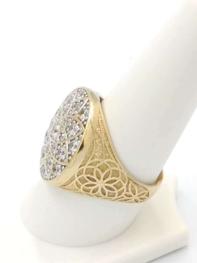 Men's Ring - Yellow Gold 10k (.417) 7.2 grams Size 10