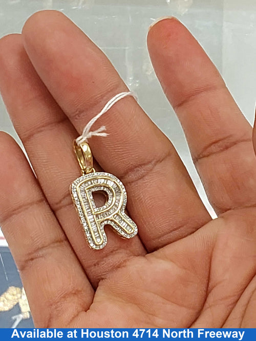 Symbol Pendant - Yellow Gold 10k (.417) 3.3 grams