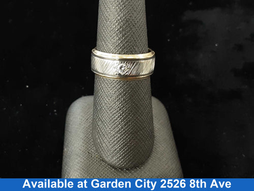 Ring - Wedding Band - Yellow Gold 14k (.585) 7.5 grams Size 7