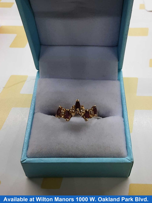 Women's Ring - Yellow Gold 14k (.585) 2 grams Size 7