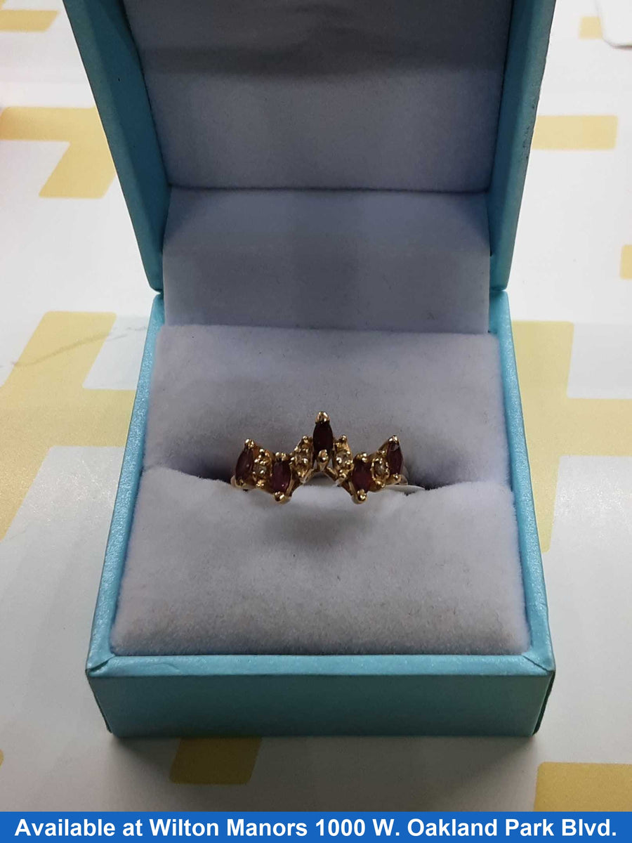 Women's Ring - Yellow Gold 14k (.585) 2 grams Size 7
