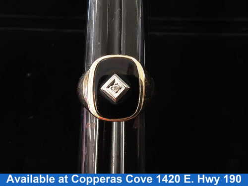 Men's Ring - Yellow Gold 10k (.417) 11 grams Size 10.5