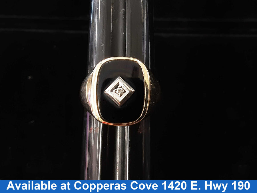 Men's Ring - Yellow Gold 10k (.417) 11 grams Size 10.5