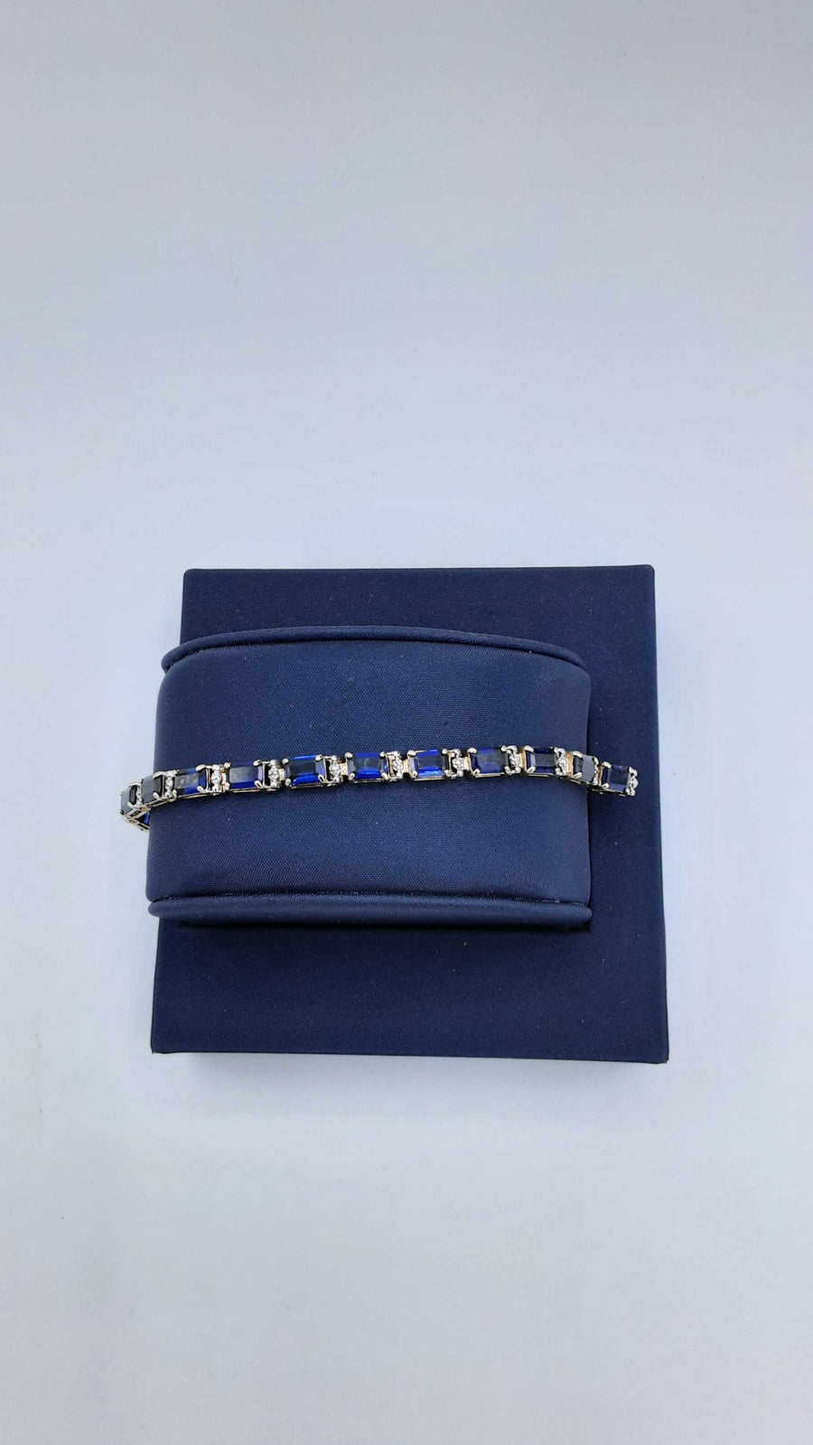 Tennis Bracelet - Yellow Gold 10k (.417) 9.1 grams 7 inch