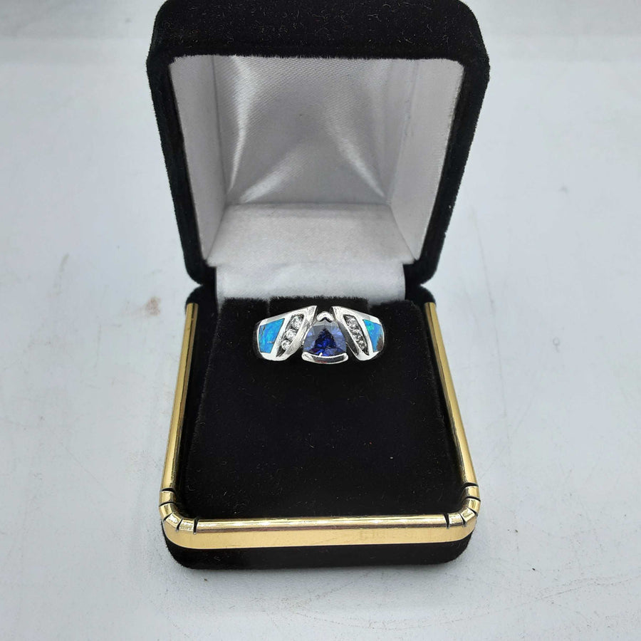 Women's Ring - Silver 5.4 grams Size 5