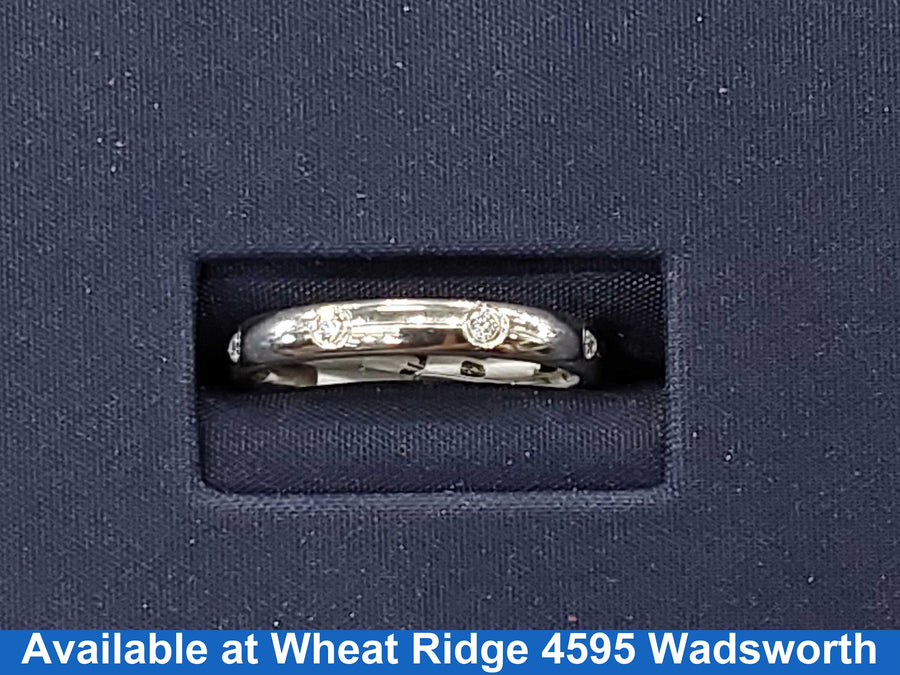 Ring - Wedding Band - Platinum 5.2 grams Size 7.5
