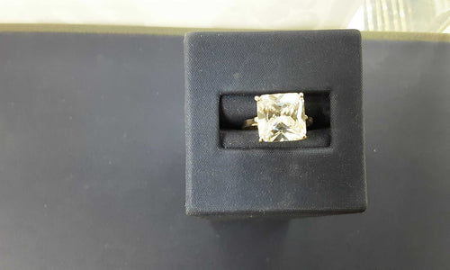 Women's Ring - Silver 3.2 grams Size 4.5