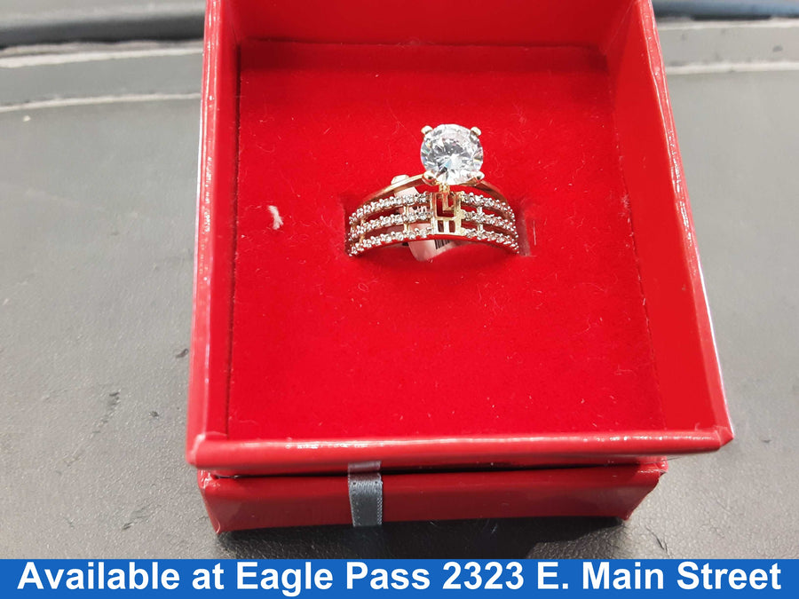 Women's Ring - Yellow Gold 10k (.417) 2.1 grams Size 10.5