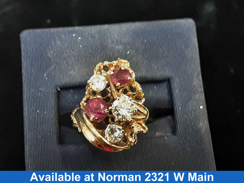 Women's Ring - Yellow Gold 14k (.585) 6.9 grams Size 6.5