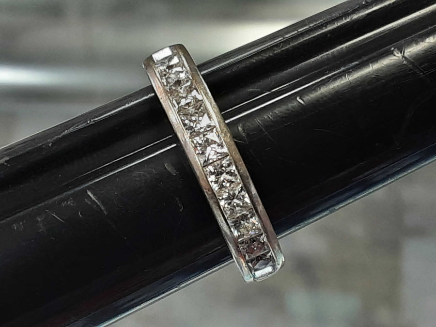 Ring - Wedding Band - White Gold 14k (.585) 6.6 grams Size 8