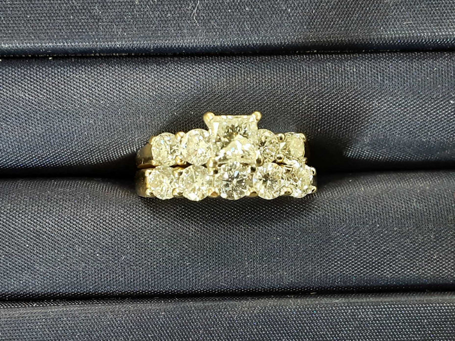 Ring - Engagement Set - Yellow Gold 14k (.585) 8.2 grams Size 7