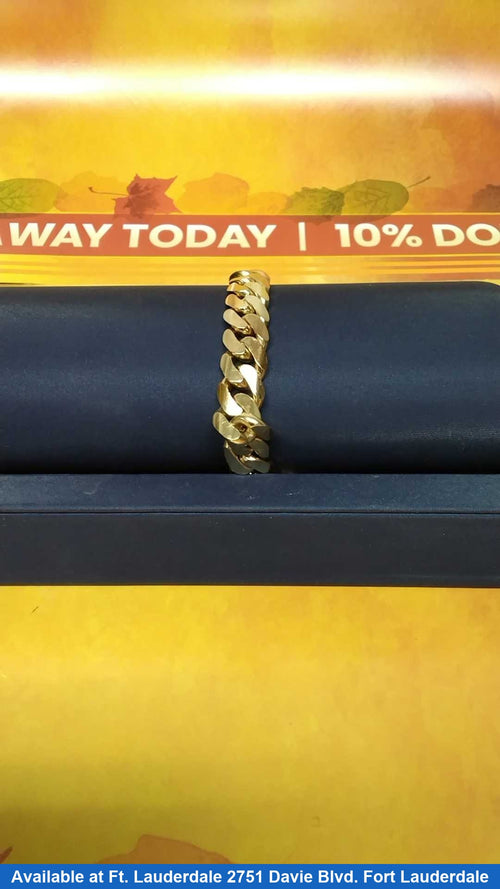 Cuban Link Bracelet - Yellow Gold 14k (.585) 89.2 grams 9 inch