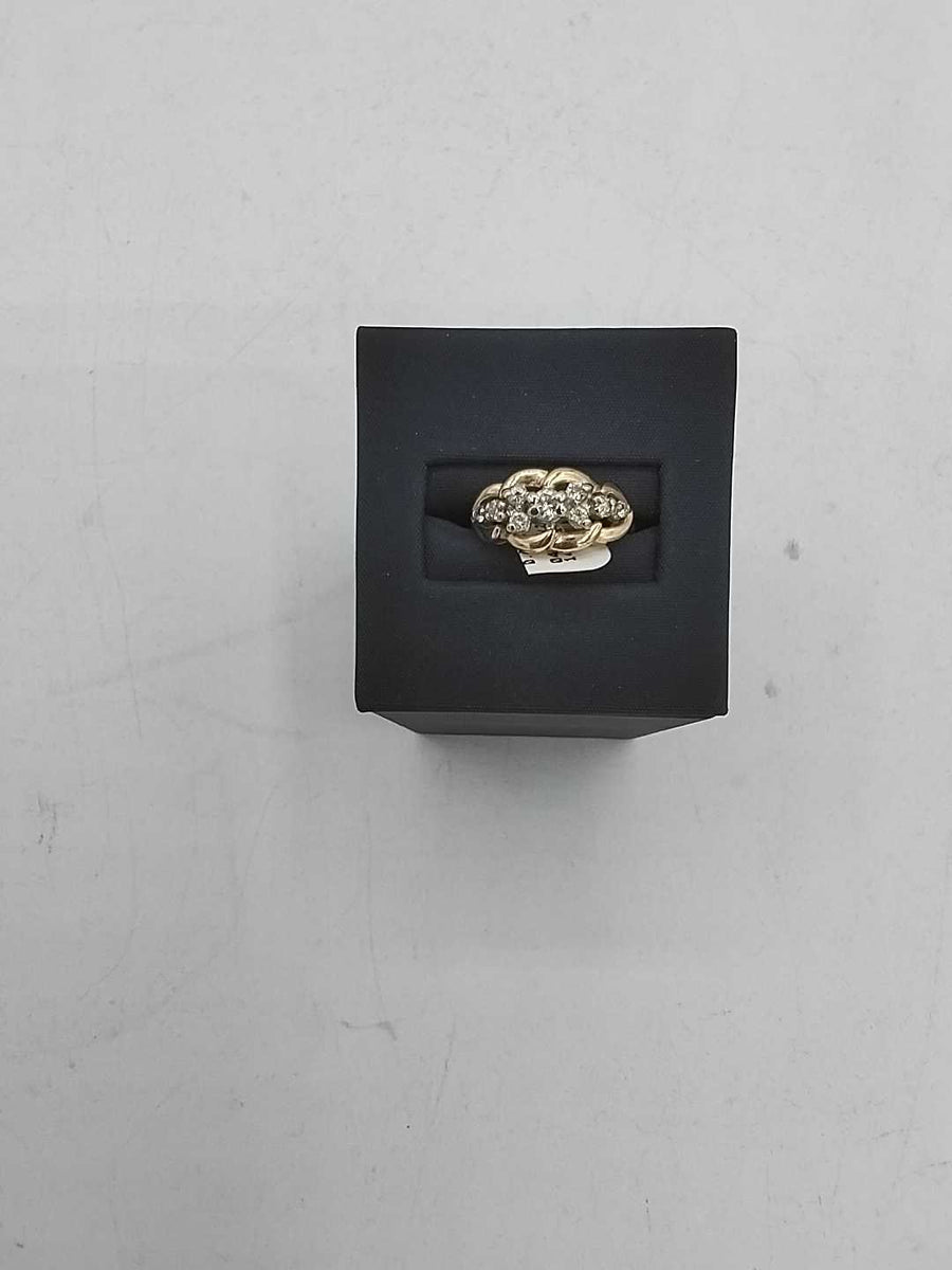 Women's Ring - Yellow Gold 14k (.585) 3.9 grams Size 20