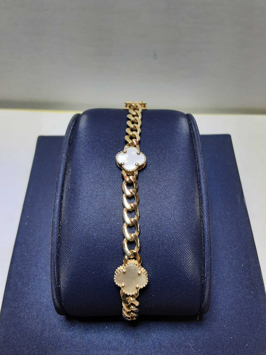 Cuban Link Bracelet - Yellow Gold 10k (.417) 6.7 grams 7 inch