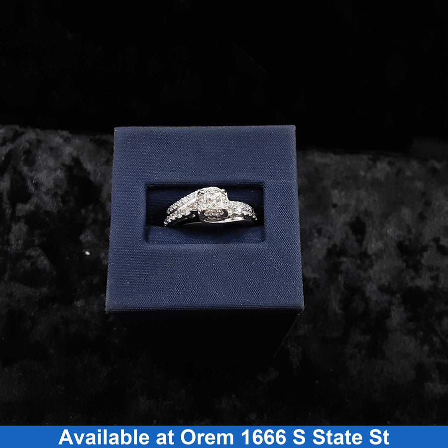 Women's Ring - White Gold 14k (.585) 5.6 grams Size 8
