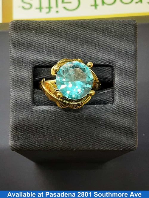 Women's Ring - Solitaire - Yellow Gold 14k (.585) 3.8 grams Size 11