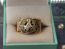 Men's Ring - Yellow Gold 10k (.417) 7.9 grams Size