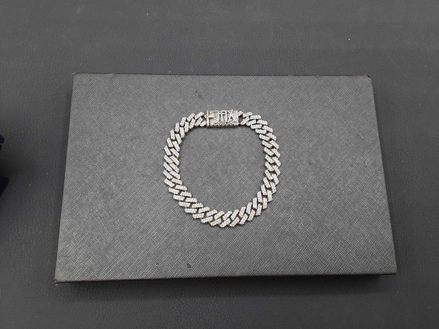 Cuban Link Bracelet - Yellow Gold 10k (.417) 31.9 grams 10 inch