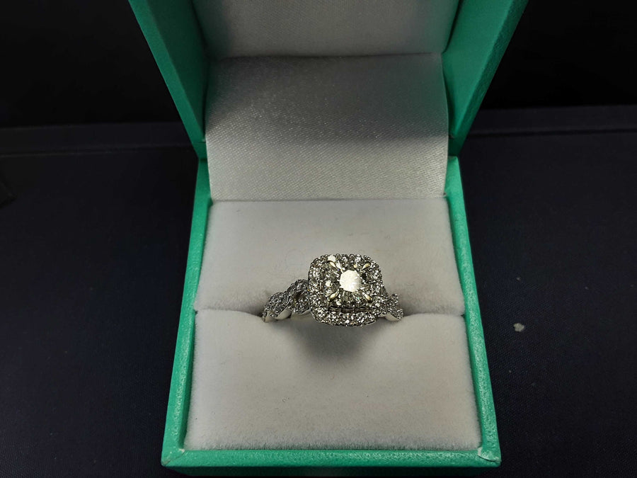 Ring - Engagement Set - White Gold 14k (.585) 4.6 grams Size 7.5