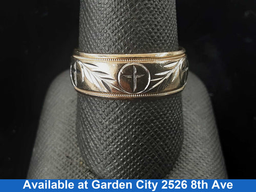 Men's Ring - Yellow Gold 14k (.585) 7.8 grams Size 10.5
