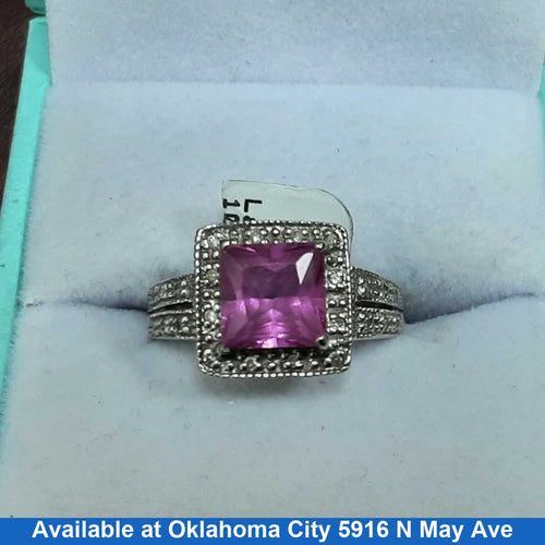 Women's Ring - White Gold 10k (.417) 3 grams Size 20
