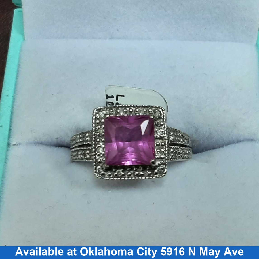 Women's Ring - White Gold 10k (.417) 3 grams Size 20