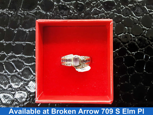 Women's Ring - Yellow Gold 10k (.417) 2.5 grams Size 7